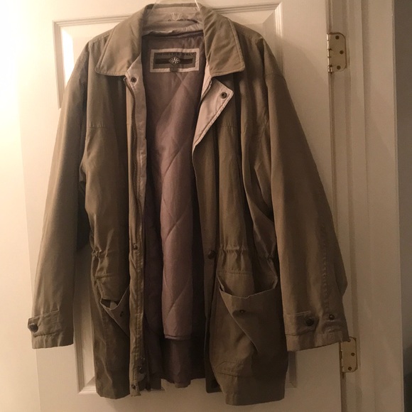Nice jacket for the cold weather. Zips & snaps. - Picture 1 of 6